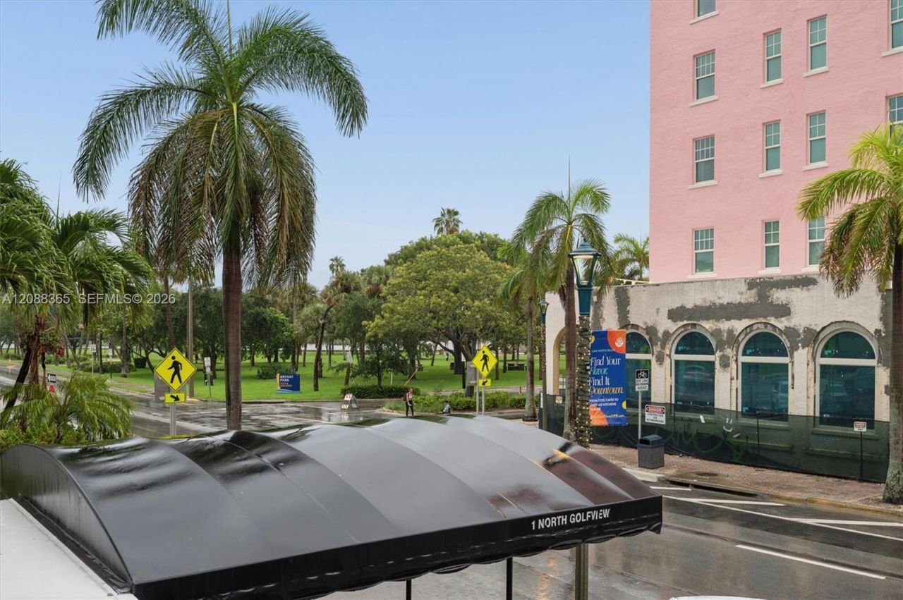 1 N Golfview Rd , Unit 201, Lake Worth, FL 33460 Photo