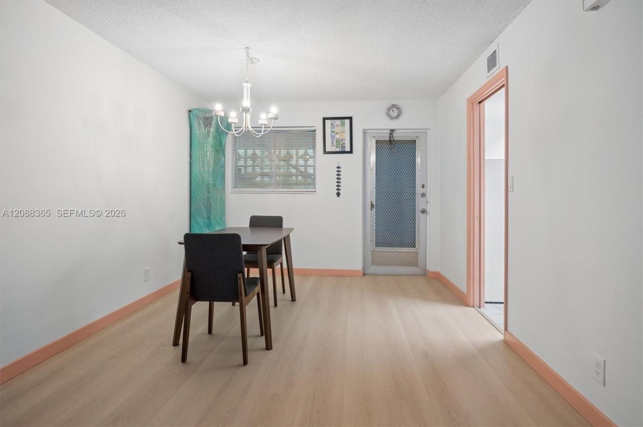 1 N Golfview Rd , Unit 201, Lake Worth, FL 33460 Photo