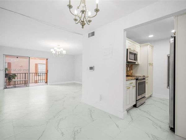 7105 Miami Lakes Dr , Unit N10, Miami Lakes, FL 33014