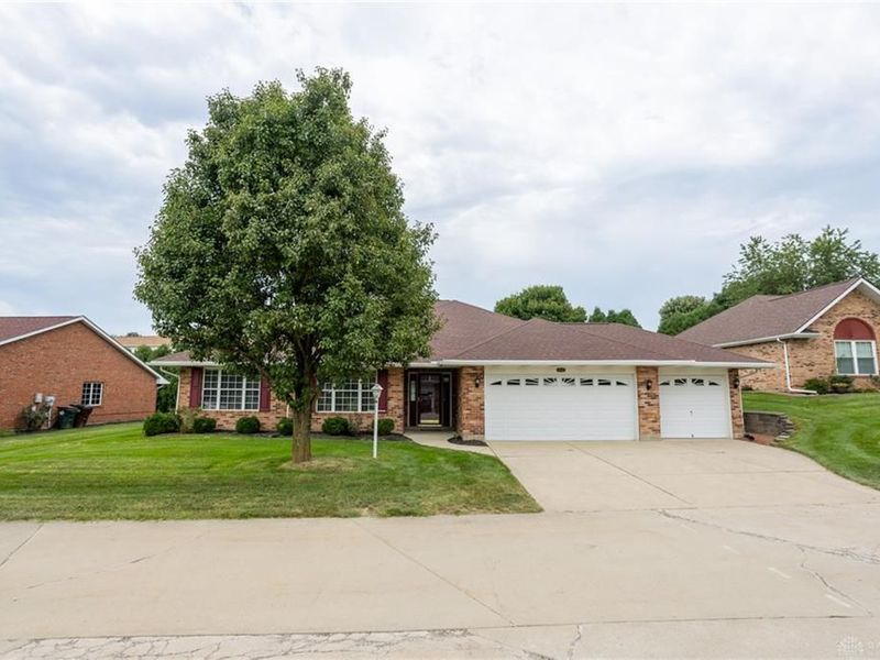 1333 Northgate Boulevard, Fairborn, OH 45324 Photo 2