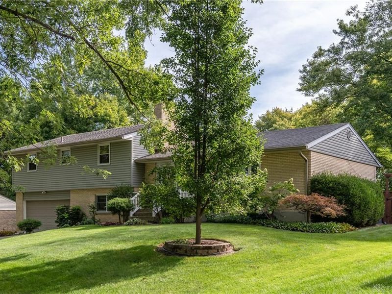 6912 Morrow Drive, Clayton, OH 45415 Photo 3