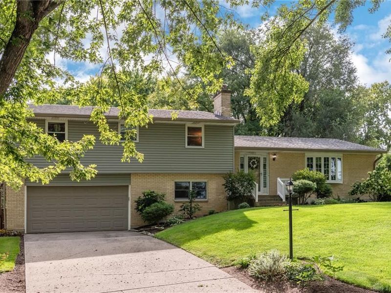 6912 Morrow Drive, Clayton, OH 45415 Photo 4