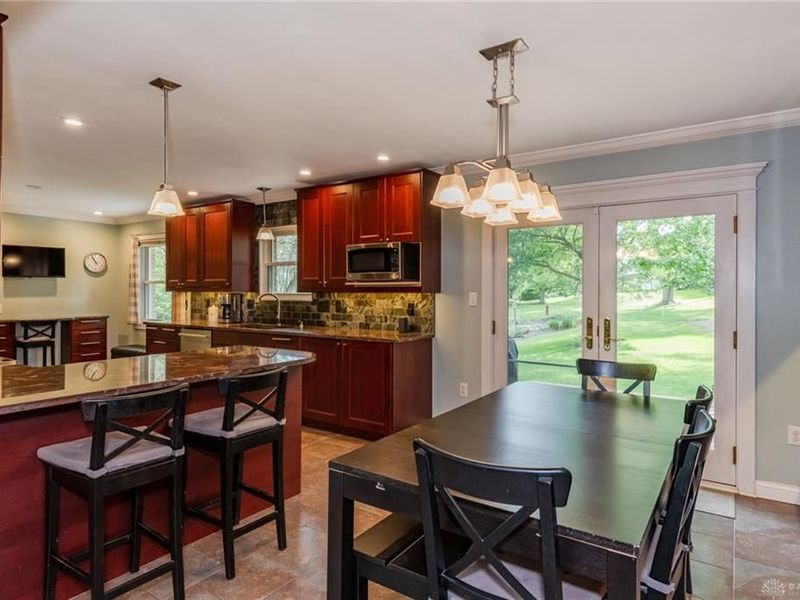 6912 Morrow Drive, Clayton, OH 45415 Photo 9