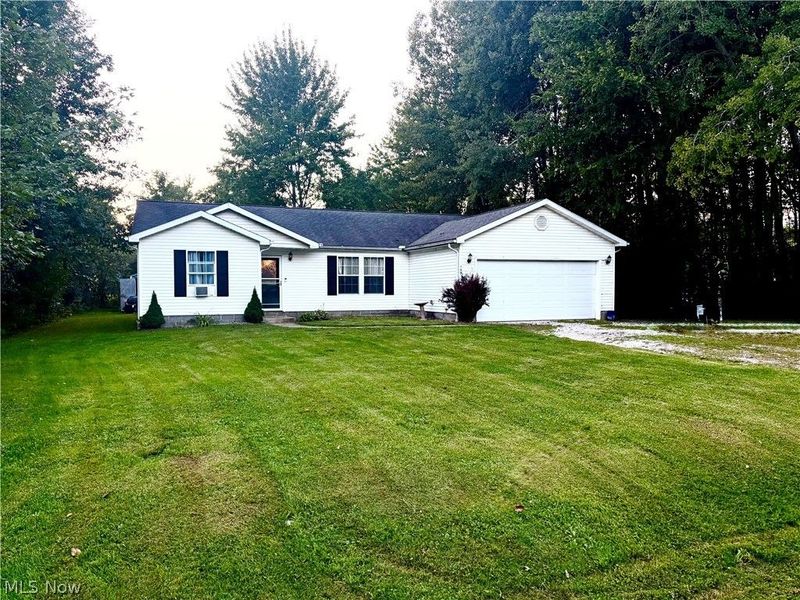 169 Kingsville Way, Roaming Shores, OH 44084 Photo 2