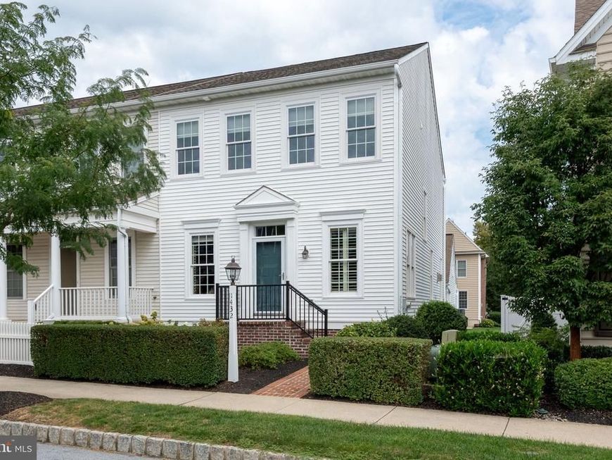 1432 Picket Drive, Lancaster, PA 17601 Main Photo