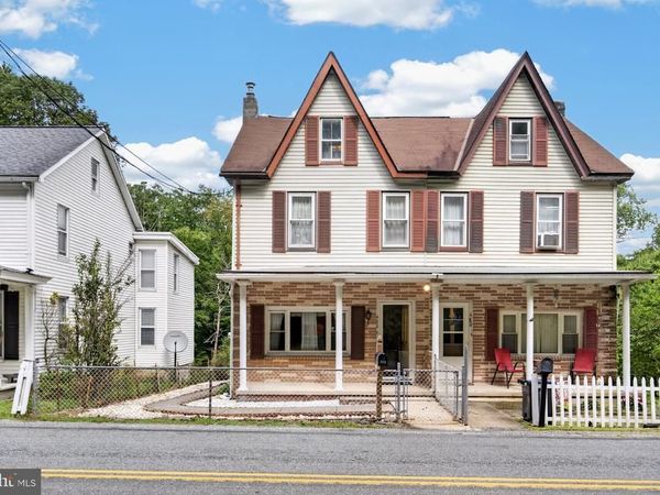 482 MARIAN AVENUE , TAMAQUA, PA 18252