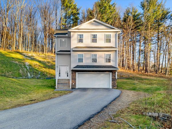 60 City Depot Rd, Unit 401, Charlton, MA 01507
