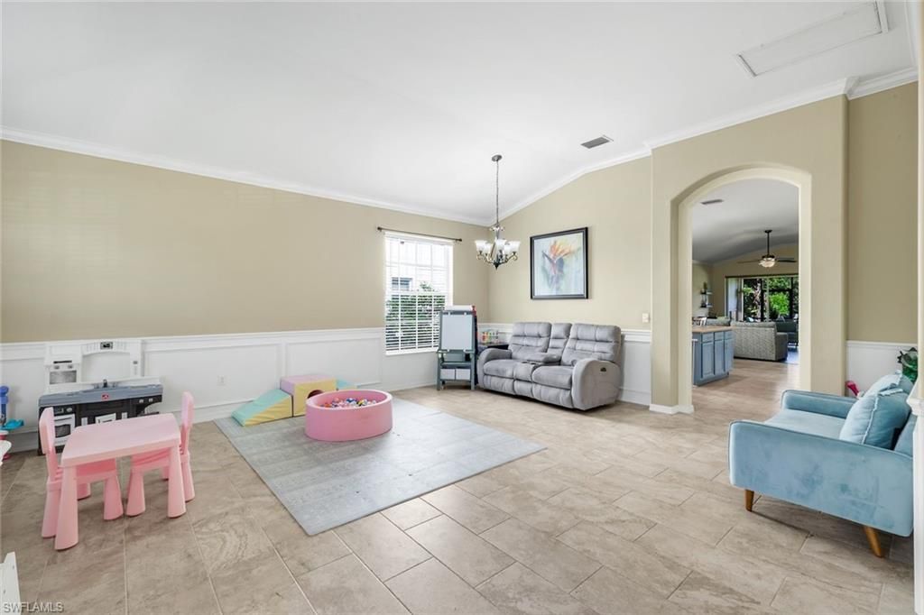 2095 Sagebrush Cir, Naples, FL 34120 Photo
