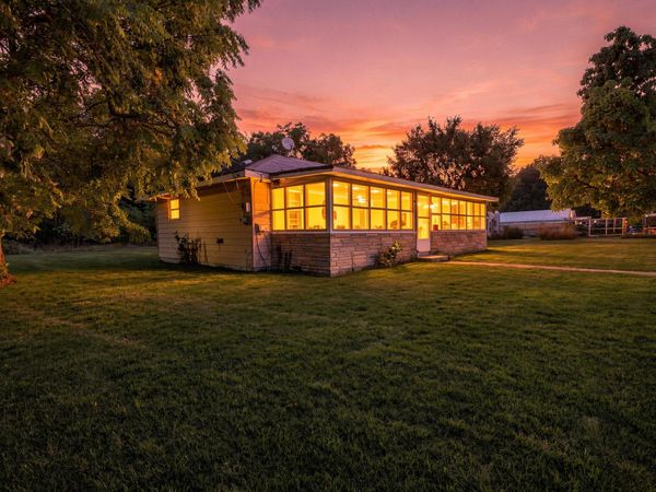 328 Pokagon Street, Dowagiac, MI 49047