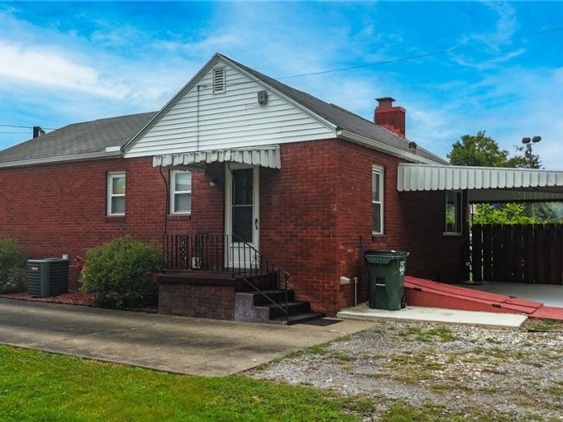 840 Main Street, Belpre, OH 45714 Photo 2