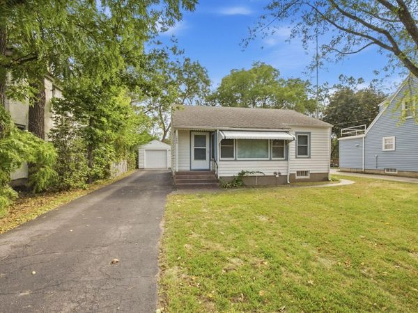 1606 10th Avenue S, Saint Cloud, MN 56301