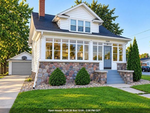 308 E HIGH STREET, Seymour, WI 54165