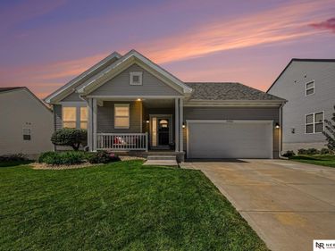 8902 N 158th Street, Bennington, NE 68007