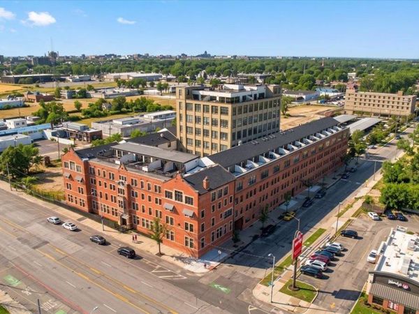 6533 E Jefferson Avenue , Unit 601T, Detroit, Mi 48207
