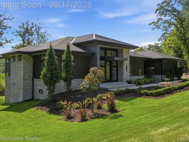 1166 Lake Forest Way, Milford Township, Mi 48380