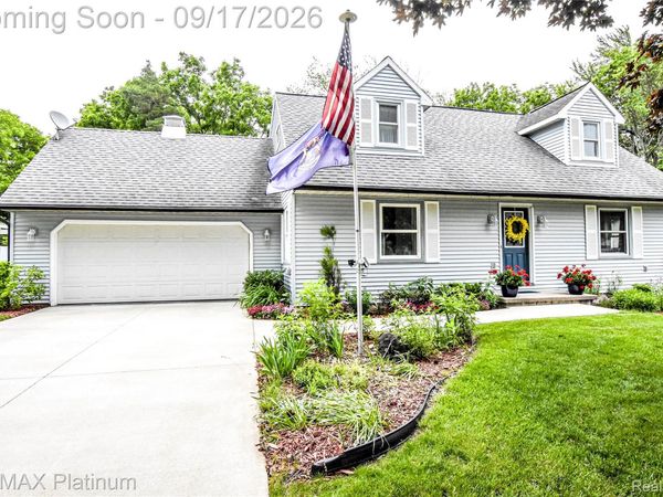 1820 Schoolcraft Street, Delhi Township, Mi 48842