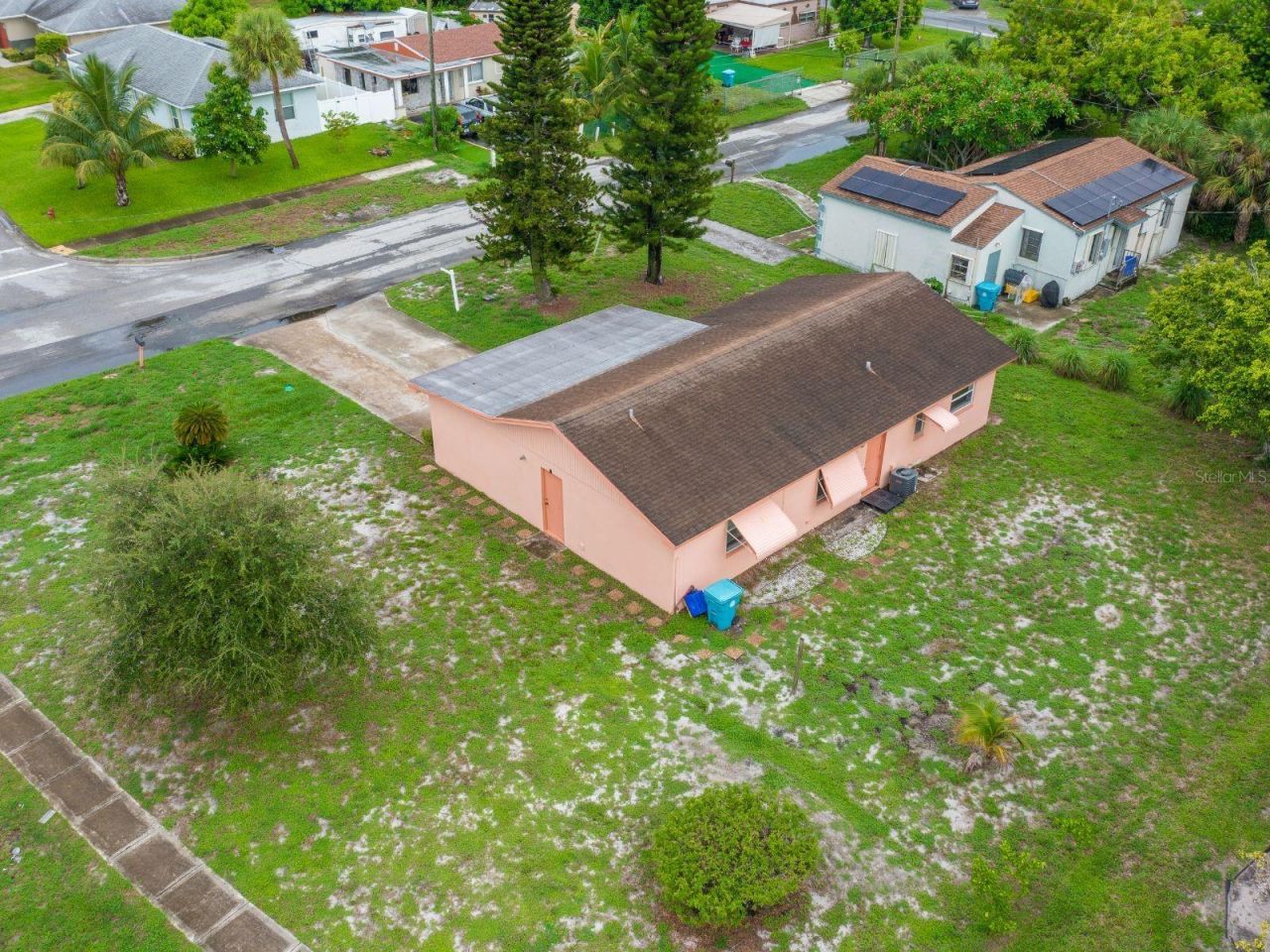 717 NW 1st Street, Boynton Beach, FL 33435 Photo