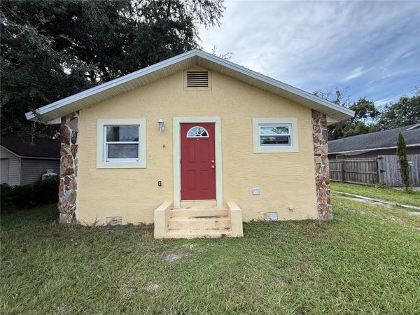 1109 N GORDON STREET , PLANT CITY, FL 33563