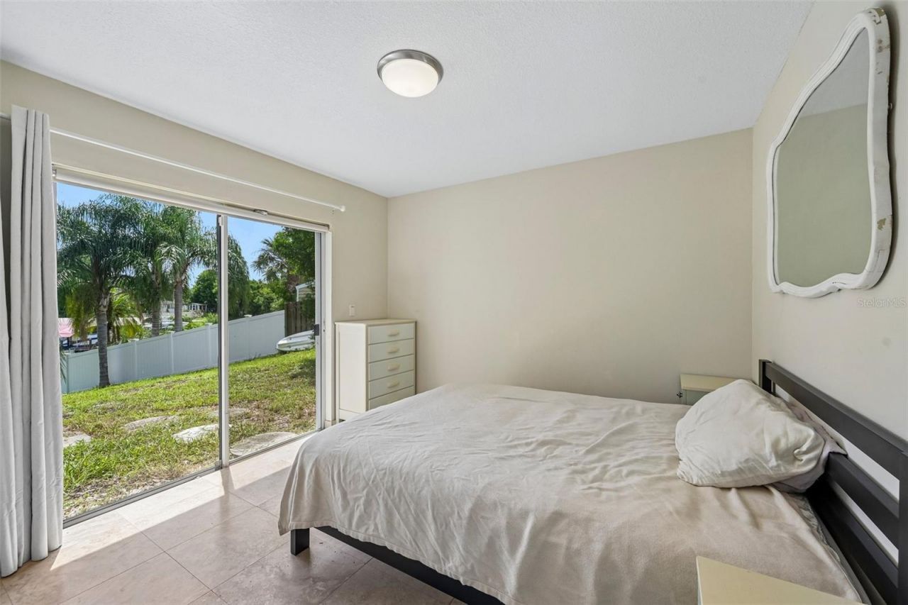 6701 3rd Street W, Bradenton, FL 34207 Photo