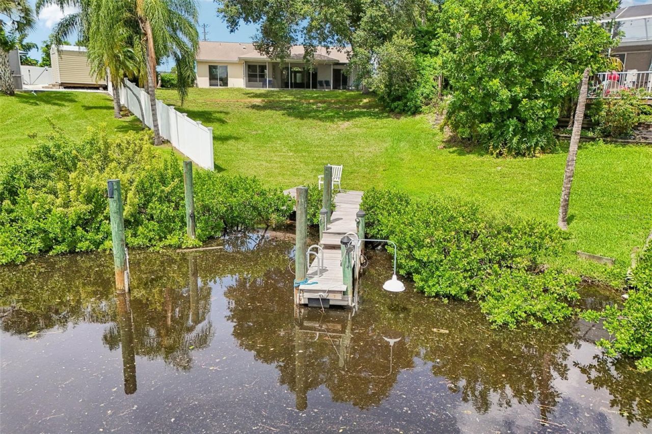 6701 3rd Street W, Bradenton, FL 34207 Photo
