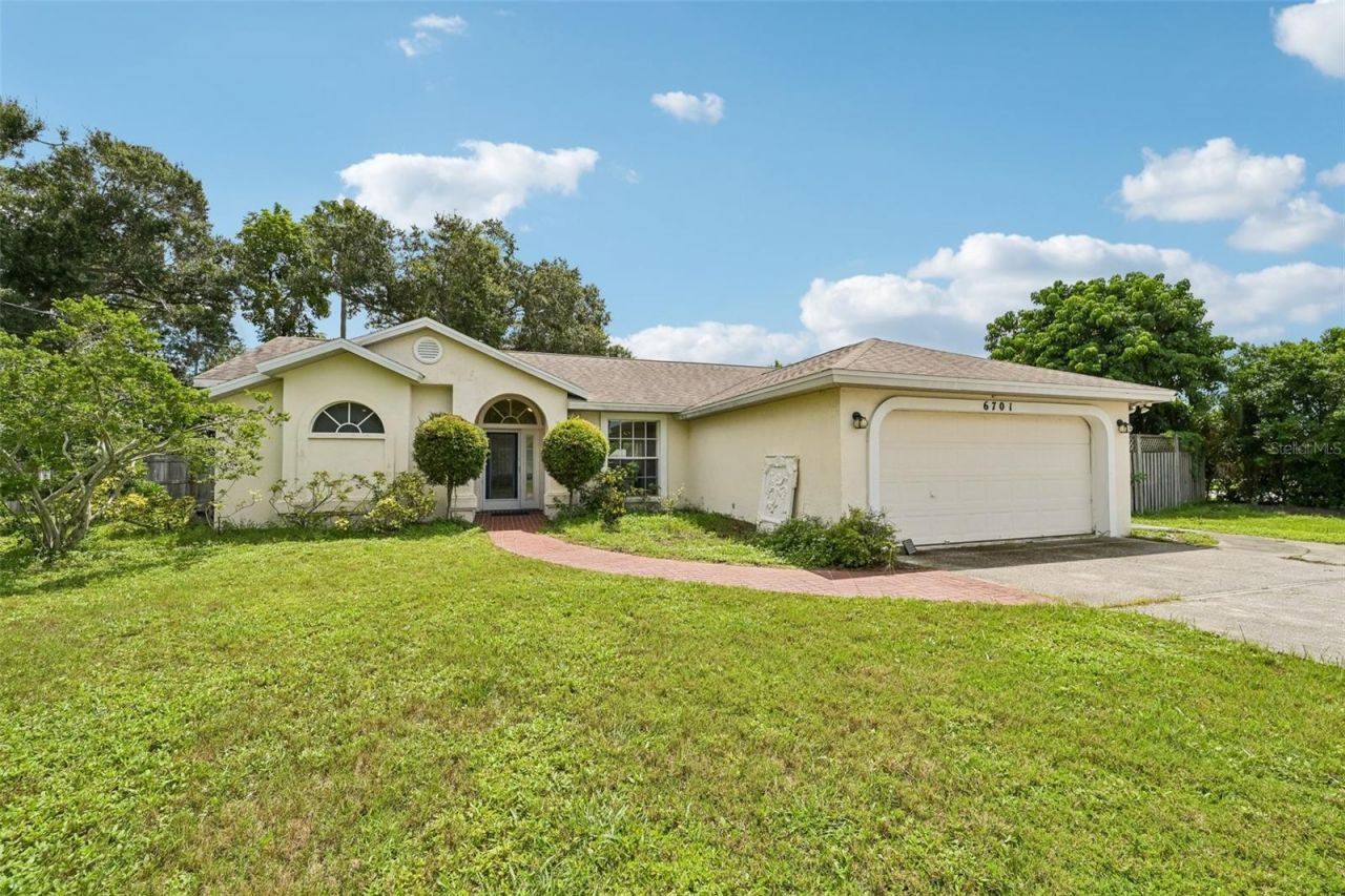 6701 3rd Street W, Bradenton, FL 34207 Photo