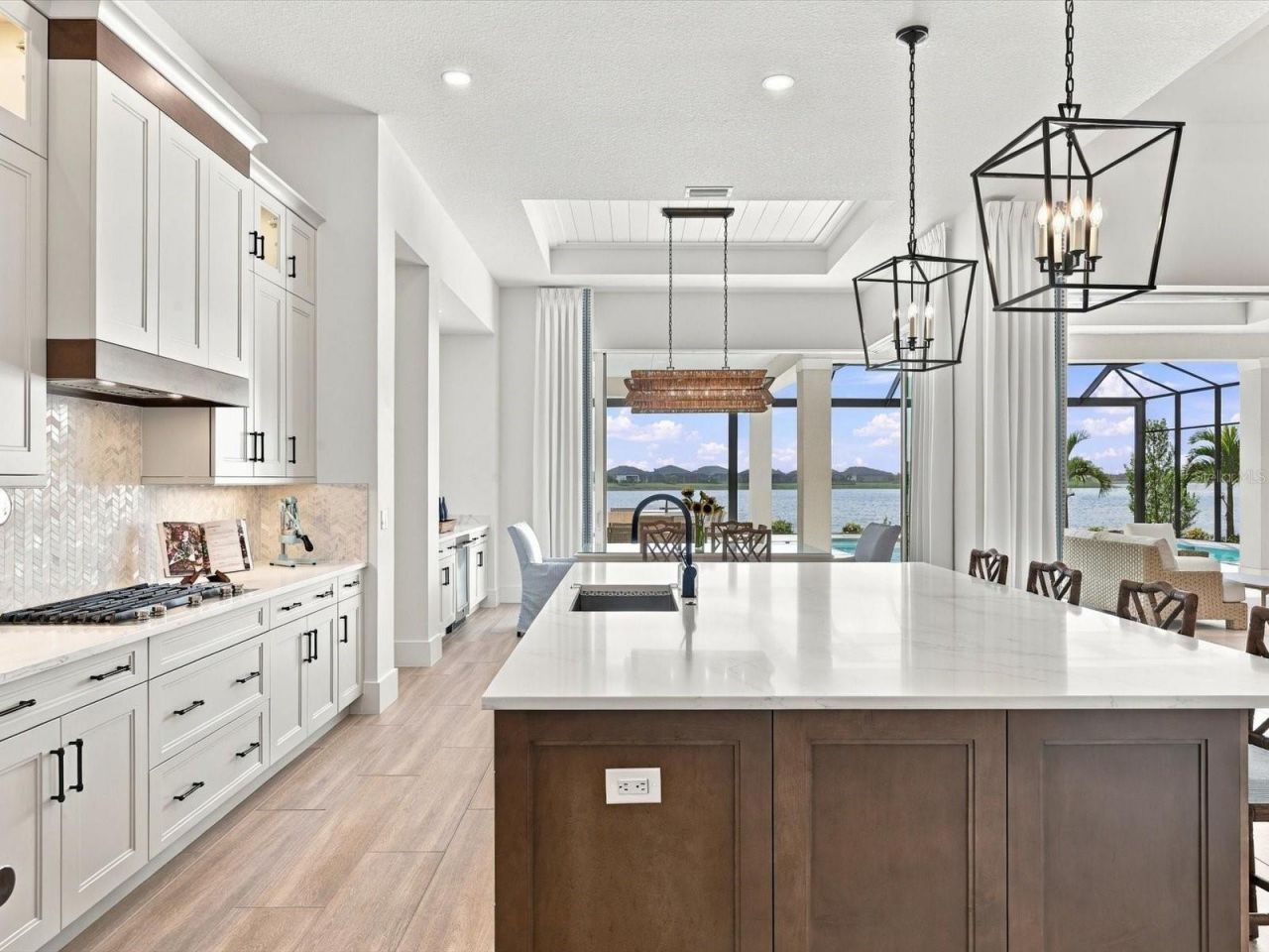 532 Blue Shell Loop, Sarasota, FL 34240 Photo