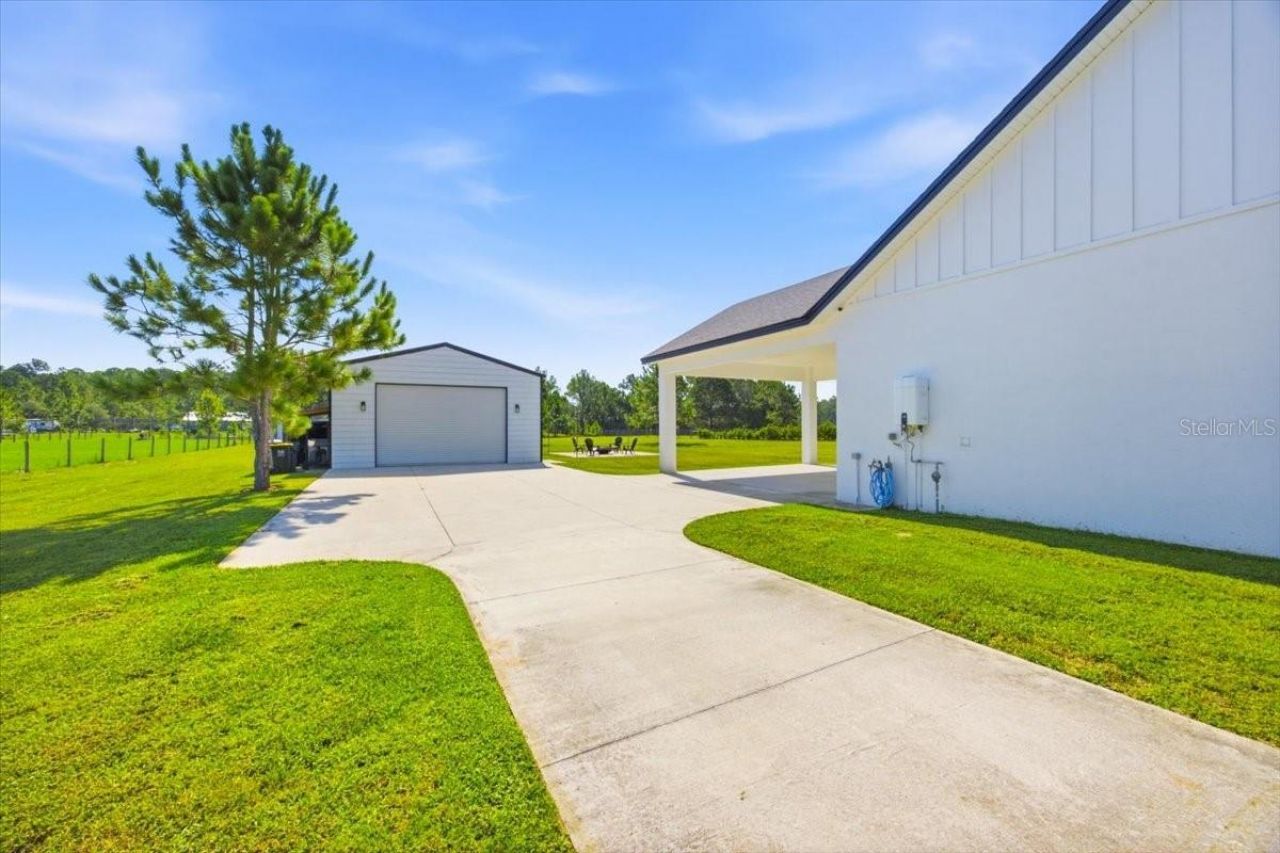 18165 Bayamon Avenue, Polk City, FL 33868 Photo
