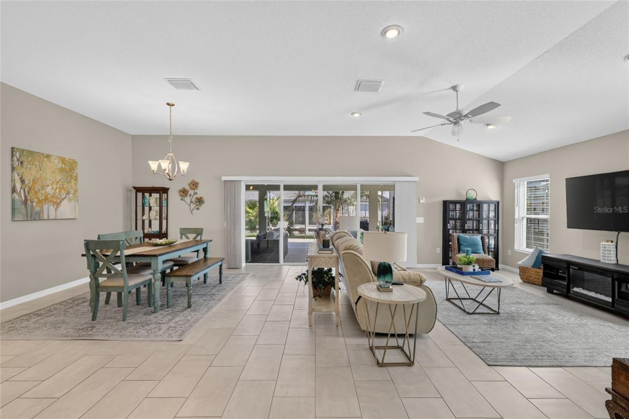 5825 Flint Loop, The Villages, FL 32163 Photo
