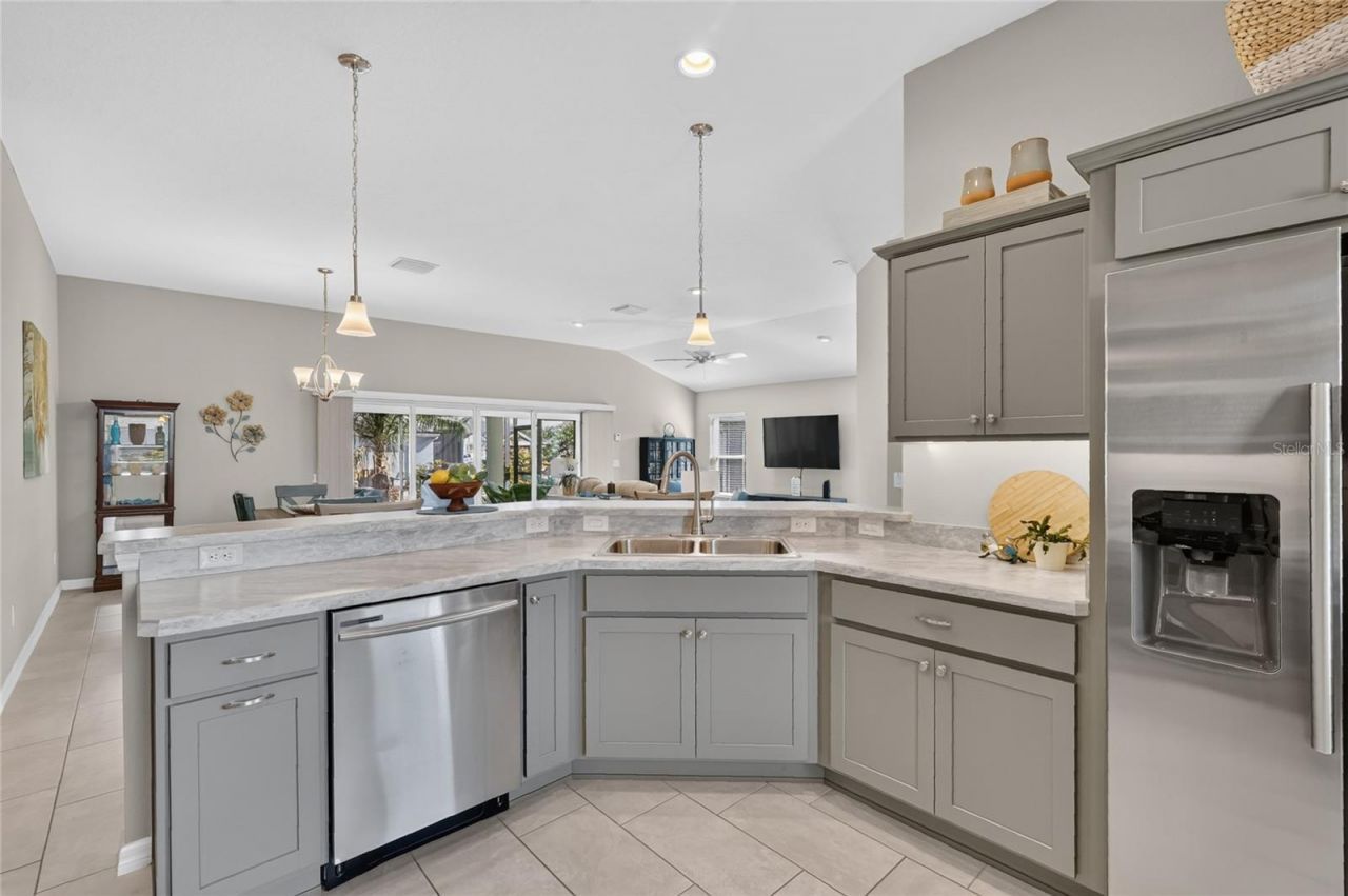 5825 Flint Loop, The Villages, FL 32163 Photo