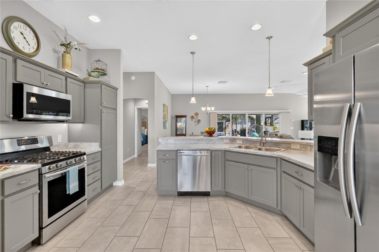 5825 Flint Loop, The Villages, FL 32163 Photo