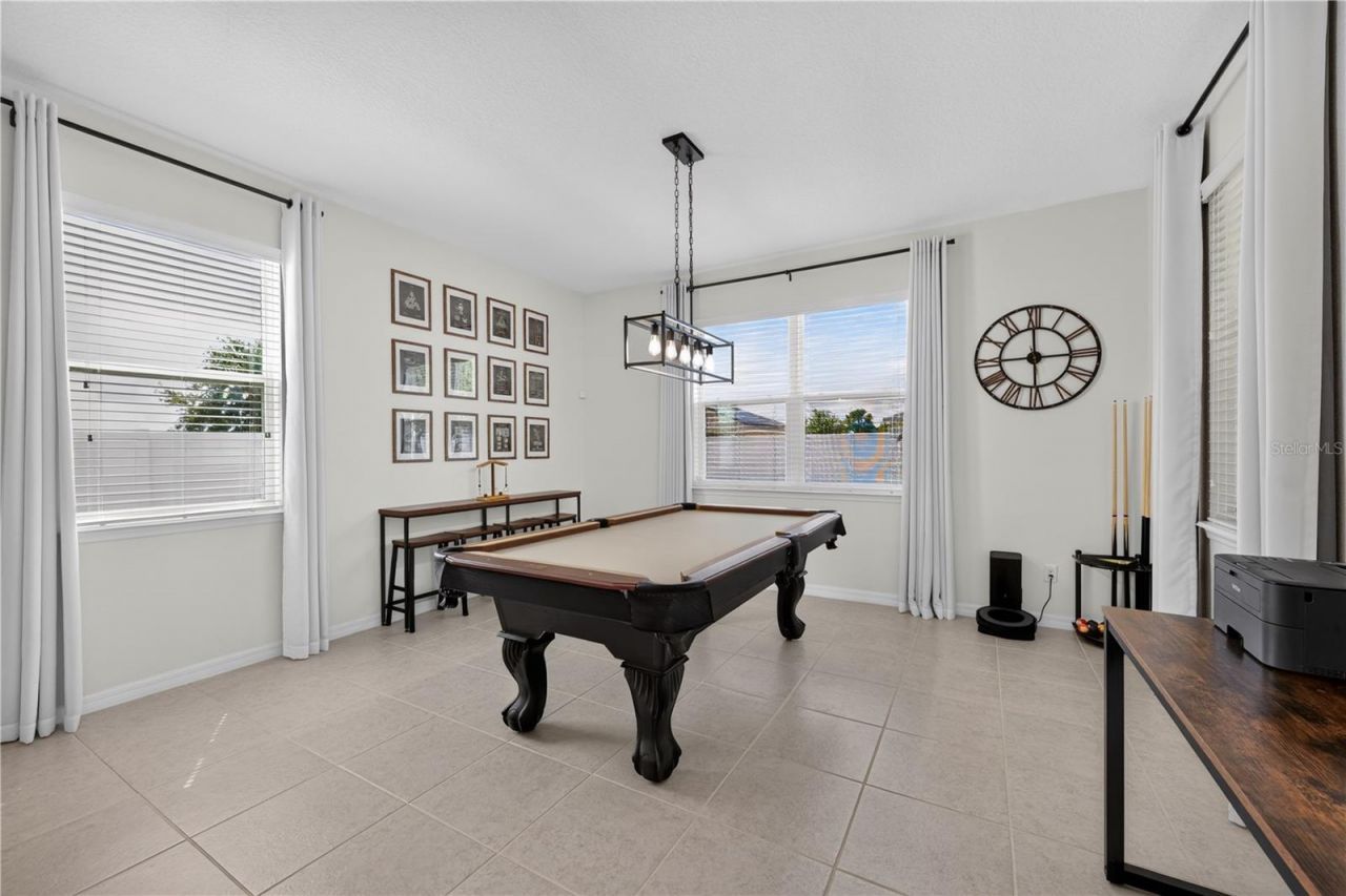37102 Scenic Bluff Drive, Grand Island, FL 32735 Photo