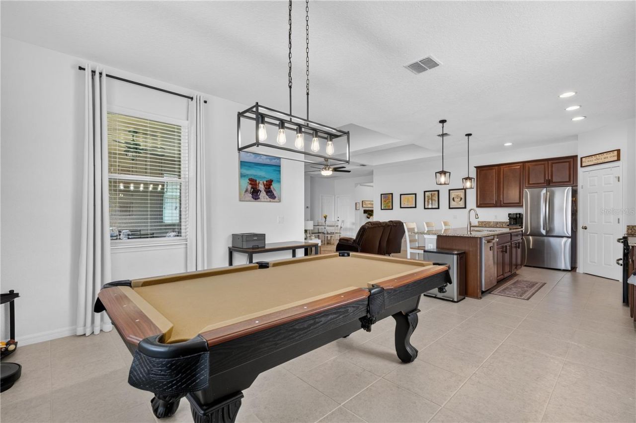 37102 Scenic Bluff Drive, Grand Island, FL 32735 Photo