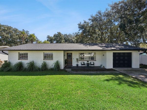 27544 LISA DRIVE, TAVARES, FL 32778