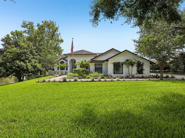 263 DEER ISLE DRIVE , WINTER GARDEN, FL 34787