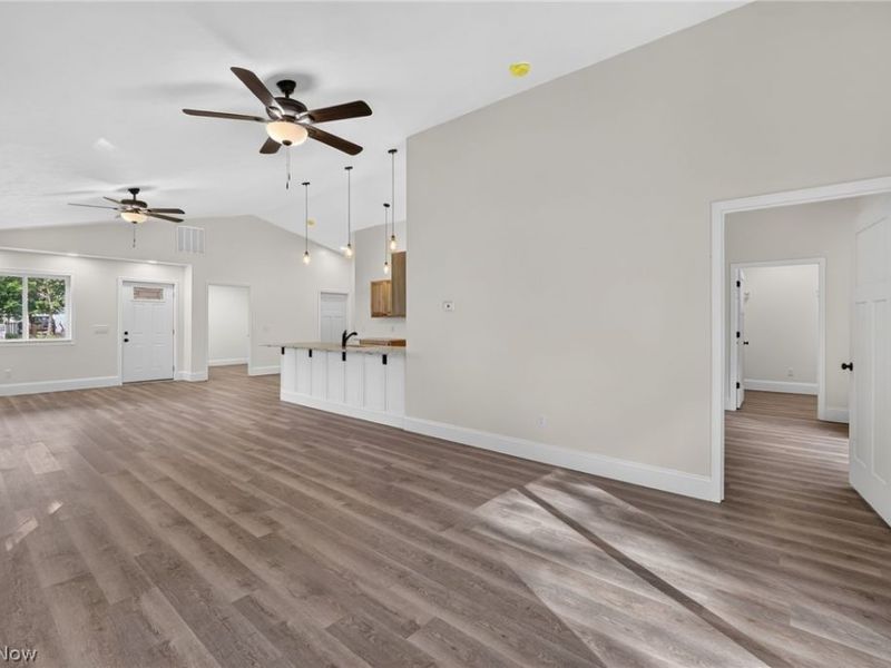 9953 Aldridge Avenue, Columbia Station, OH 44028 Photo 3