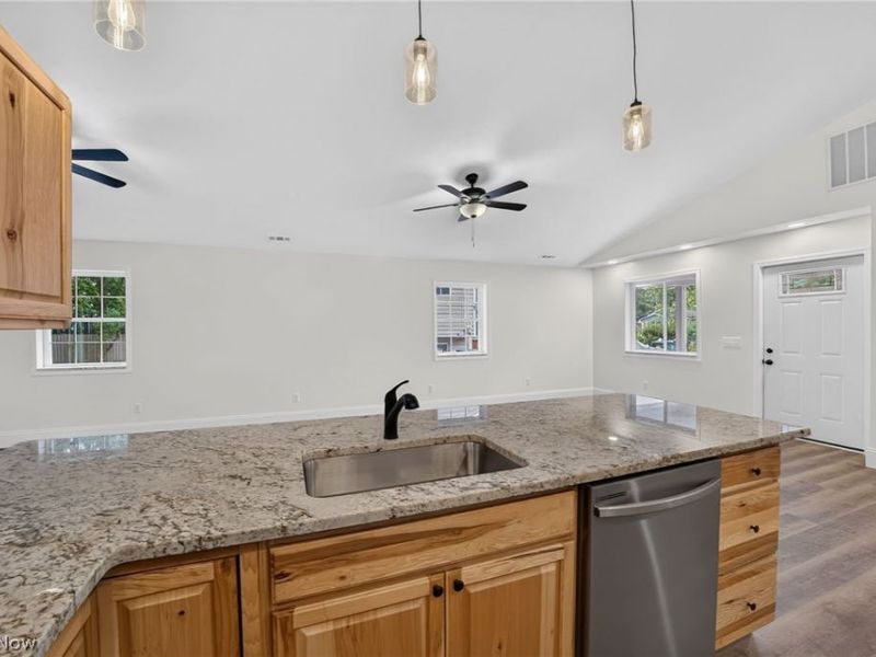 9953 Aldridge Avenue, Columbia Station, OH 44028 Photo 9