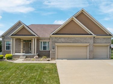 3898 Kenway Boulevard, Uniontown, OH 44685