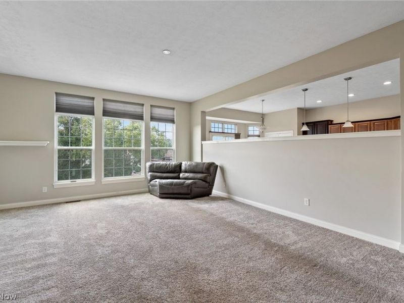 3898 Kenway Boulevard, Uniontown, OH 44685 Photo 18