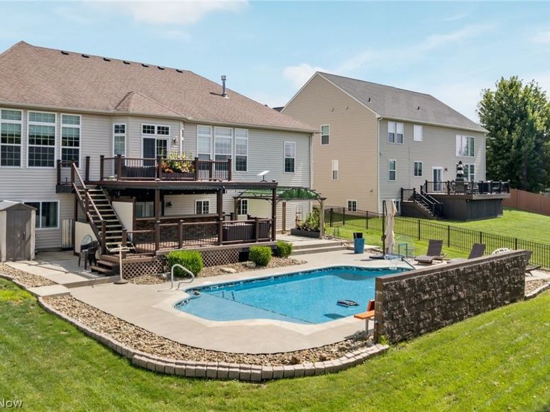 3898 Kenway Boulevard, Uniontown, OH 44685 Photo 2