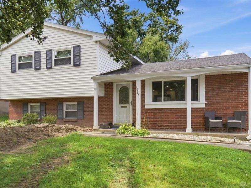 10959 Thornview Drive, Sharonville, OH 45241 Photo 3
