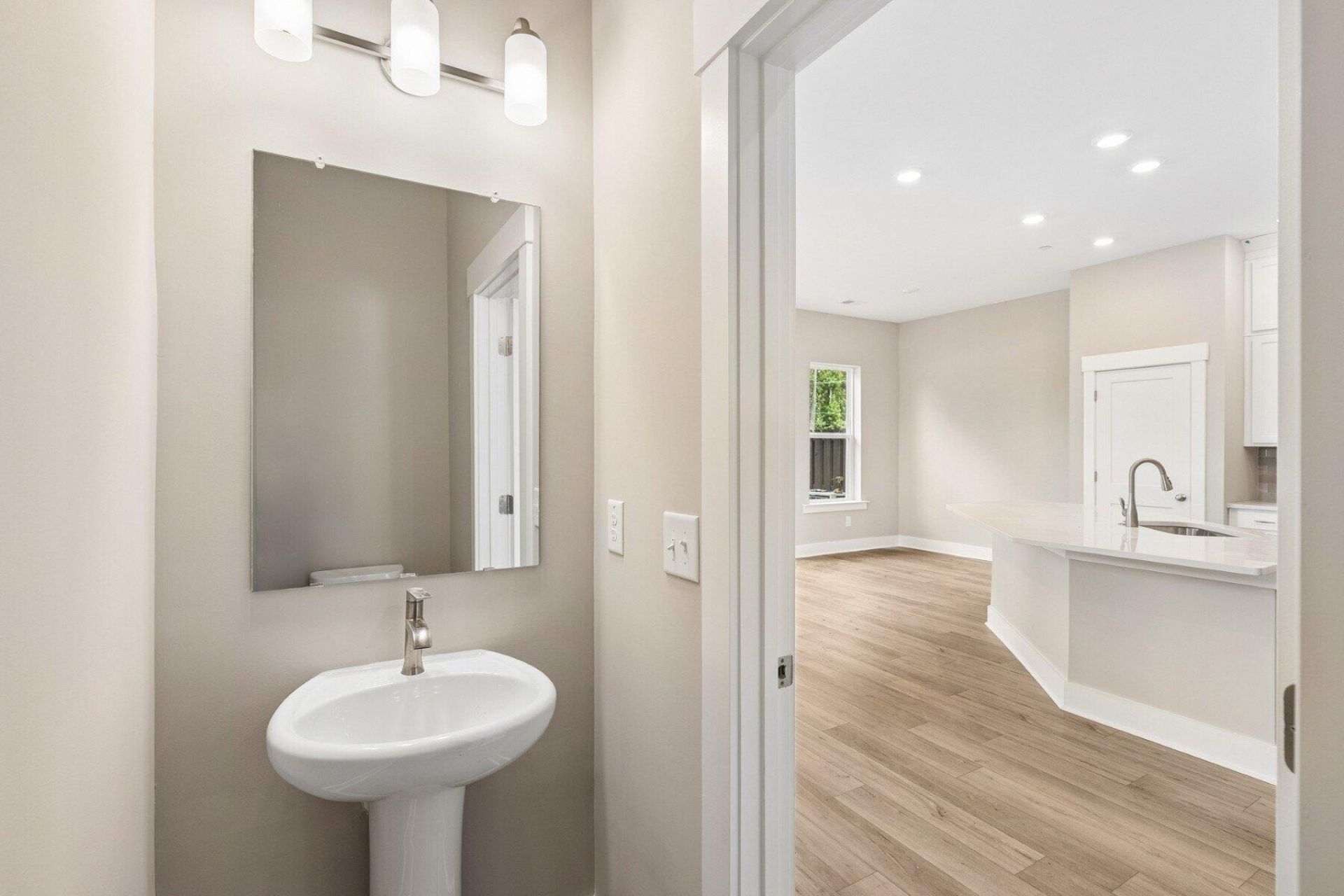 254 Newtown Creek Drive Photo 14