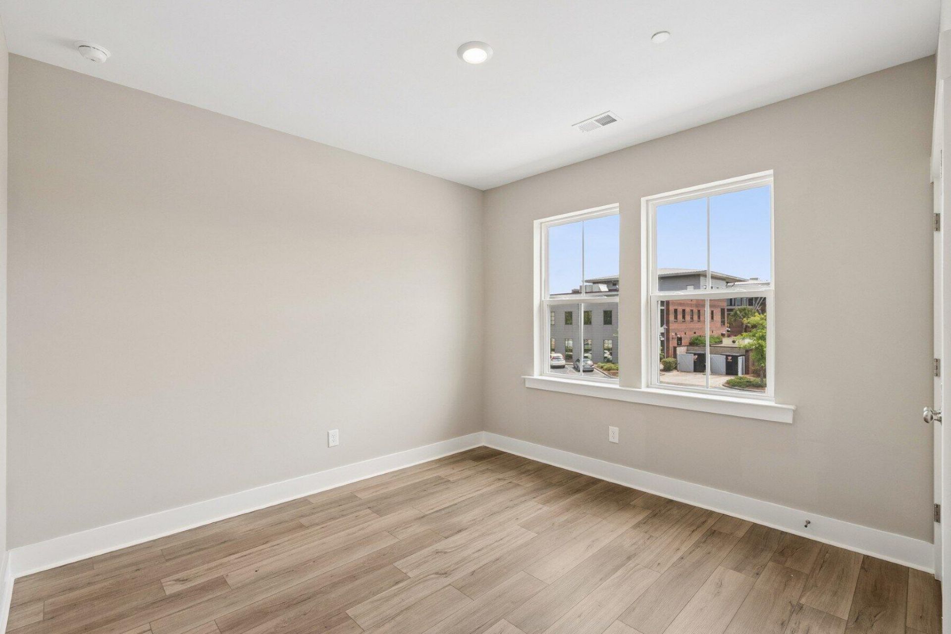 254 Newtown Creek Drive Photo 28