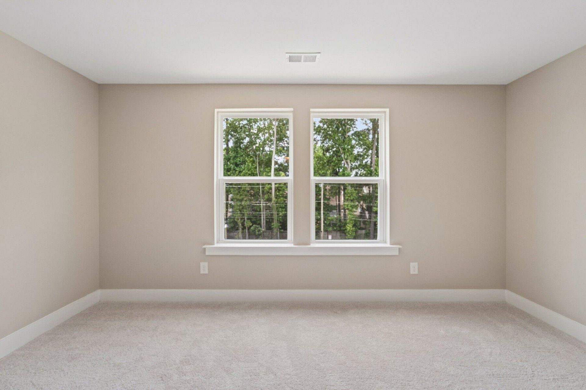254 Newtown Creek Drive Photo 34
