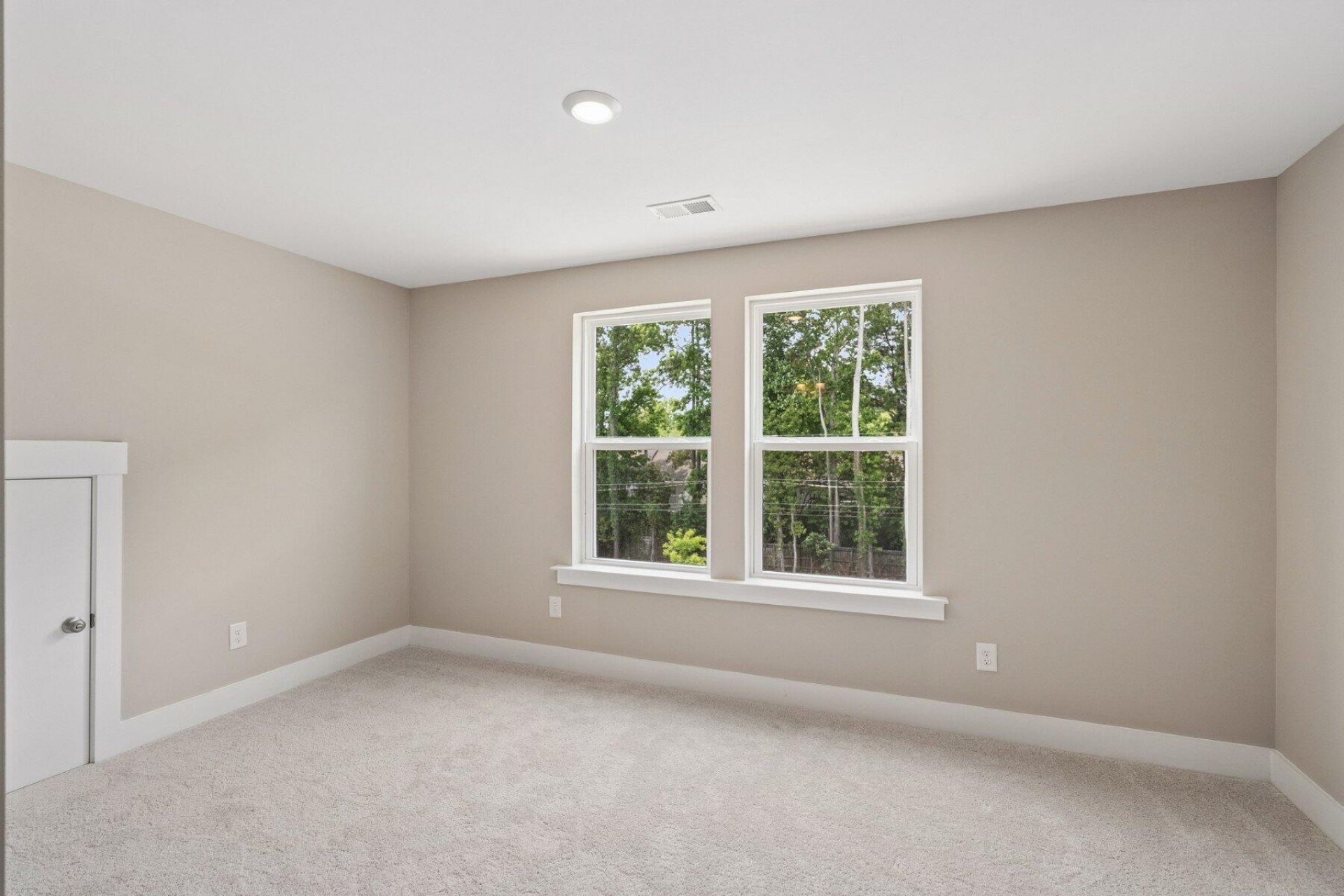 254 Newtown Creek Drive Photo 39