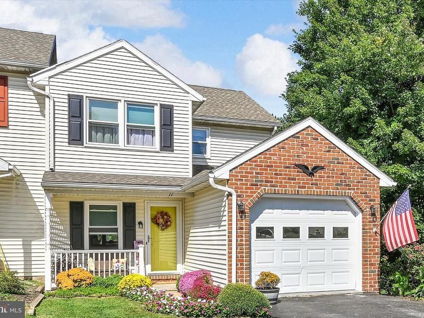 11 Parkview Drive, Reinholds, PA 17569 Main Photo