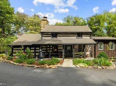 12986 FURNACE MOUNTAIN ROAD, LOVETTSVILLE, VA 20180