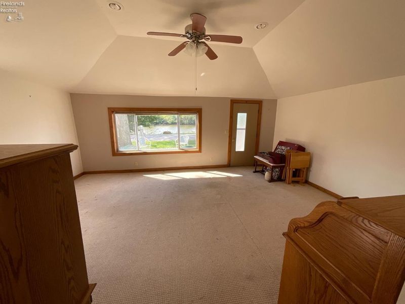 306 E Ream Road, Fremont, OH 43420 Photo 5