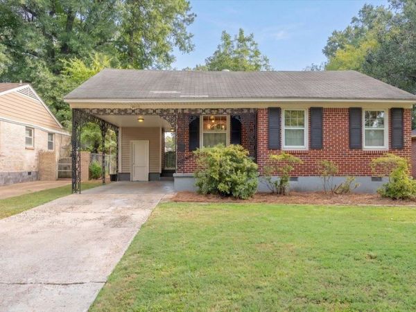 2895 WALKER AVE, Memphis, TN 38111