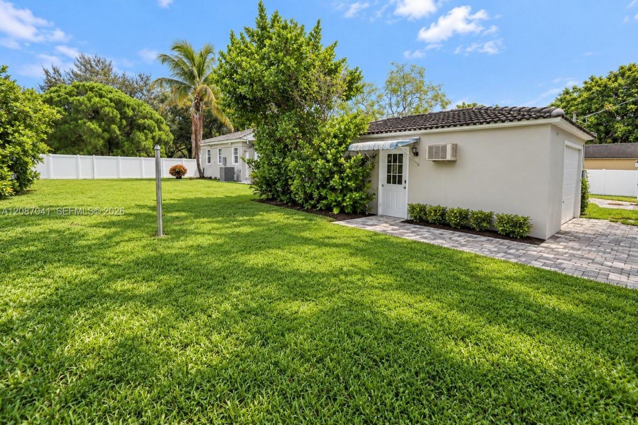 1516 Jefferson St, Hollywood, FL 33020 Photo