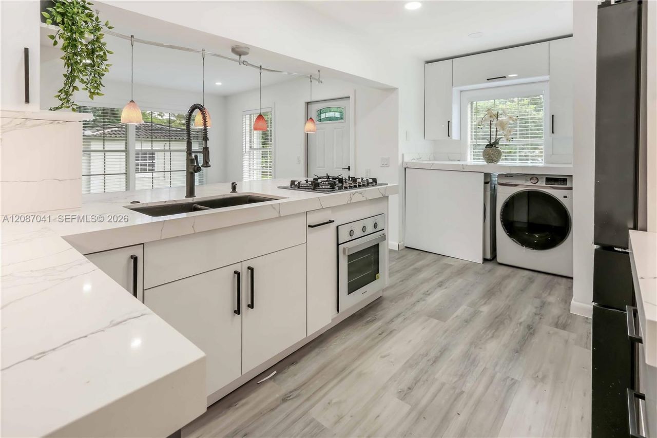 1516 Jefferson St, Hollywood, FL 33020 Photo